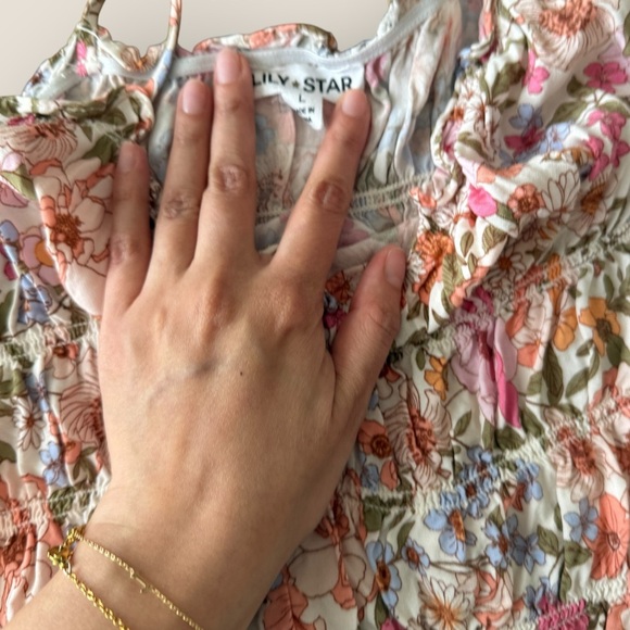 Lucy Star | Smocked Floral Peplum Top | Size L - Picture 8 of 8